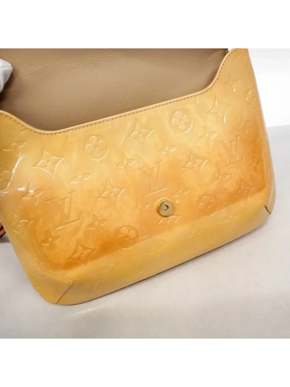 Louis Vuitton Shoulder Bag Vernis Thompson Street Beige